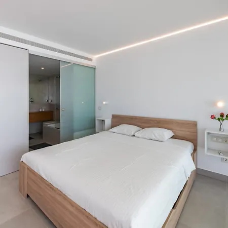 Serene Seaview Retreat In Higueron: 2br Oasis *