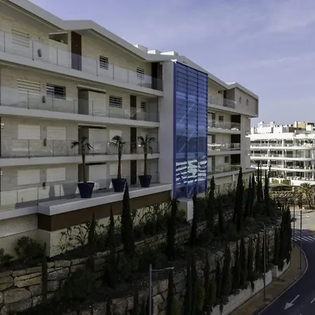 Serene Seaview Retreat In Higueron: 2br Oasis * Fuengirola