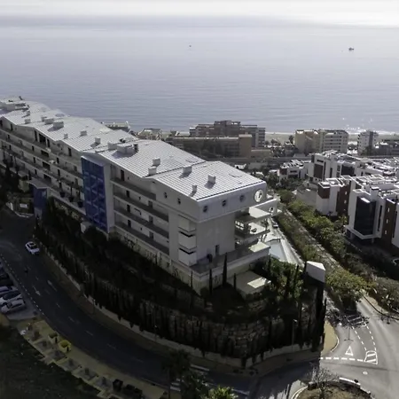 Serene Seaview Retreat In Higueron: 2br Oasis * Fuengirola